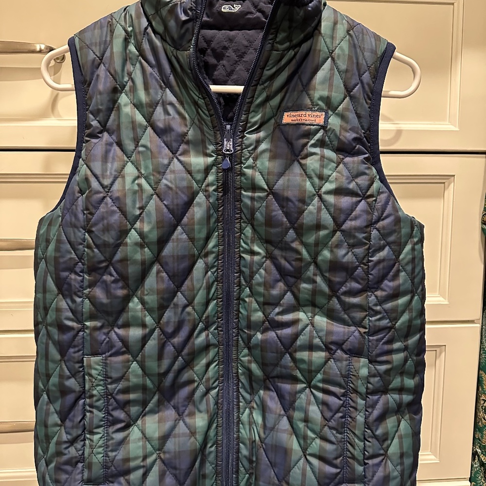 Reversible Sherpa Vineyard Vine vest